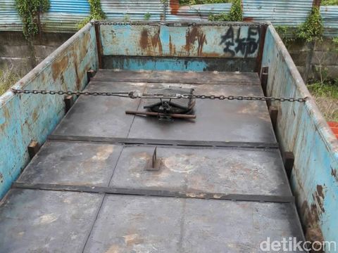 2 Truk Modifikasi Angkut 16 Ton BBM Ilegal Diamankan, Diduga Milik Polisi