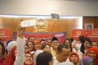 Bertemu Netizen, Ketua MPR: Medsos untuk Merangkul Bukan Memukul