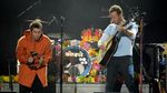 Aksi Para Musisi di Konser Amal One Love Manchester