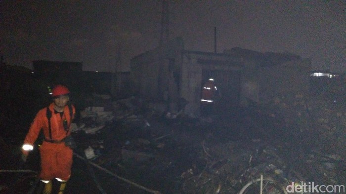 Hanguskan 75 Rumah, Penyebab Kebakaran di Koja masih Didalami