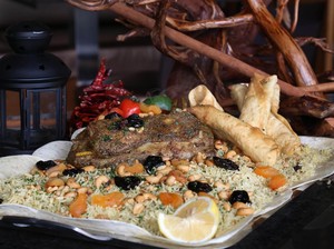 Ada Nasi Kebuli dan Beef Shawarma Gurih Untuk Berbuka Puasa di Sini