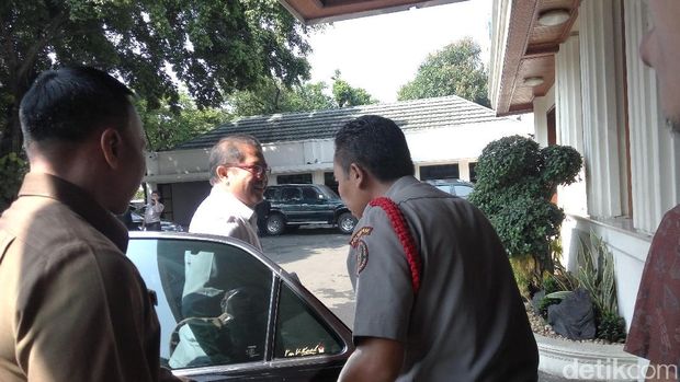  Menkominfo hadir dalam rakor membahas e-KTP di Kemenko Polhukam, Selasa (6/6/2017)