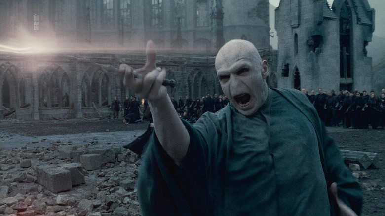 Menyaksikan Asal Usul Voldermort Musuh Harry Potter dalam Live-Action Menyaksikan Asal Usul Voldermort Musuh Harry Potter dalam Live-Action