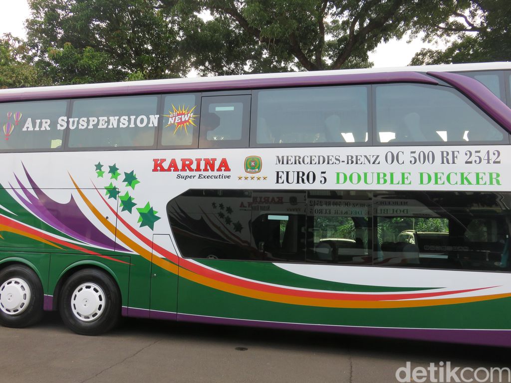 Bus Tingkat Mercy Lorena
