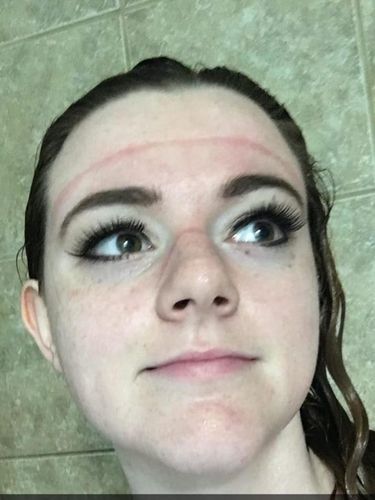 Pakai Kacamata Selam Agar Makeup Tak Luntur, Wanita Ini Viral