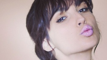 Saat ini Gadot telah dikaruniai dua anak dari pernikahannya dengan seorang pengusaha real estate. Foto: Instagram