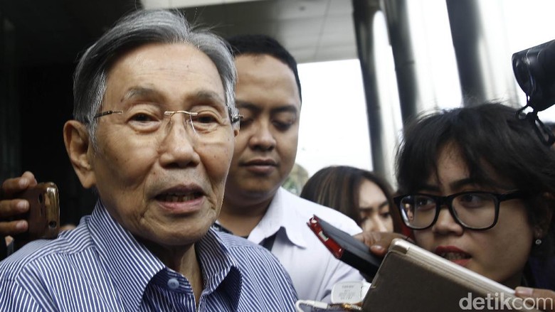 Kwik Kian Gie: Infrastruktur Asal Bangun, Tak Pikirkan Utang Kwik Kian Gie: Infrastruktur Asal Bangun, Tak Pikirkan Utang