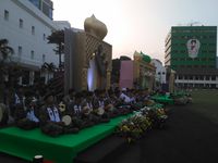 Saat Prajurit TNI AD Buka Bersama AA Gym