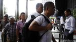 6 Orang yang Ditangkap KPK Tiba di Jakarta