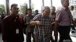 6 Orang yang Ditangkap KPK Tiba di Jakarta