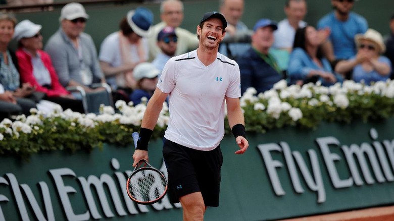 Murray Donasikan Hadiah Aegon Championship untuk Korban Tragedi Grenfell Tower Murray Donasikan Hadiah Aegon Championship untuk Korban Tragedi Grenfell Tower