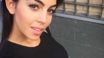 Georgina dan Ronaldo kabarnya sudah cukup lama berpacaran. Foto: Instagram