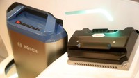 Viar Q1 sendiri menggunakan sumber daya baterai Lithium-Ion berkapasitas 60V 20Ah, yang memiliki keluaran daya sebesar 800 watt dan dapat menempuh jarak hingga 70 km.