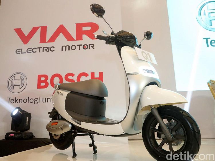 Viar Luncurkan Motor Listrik