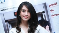 Posenya saat bergaya di depan kamera. Pool/Palevi S/detikFoto.