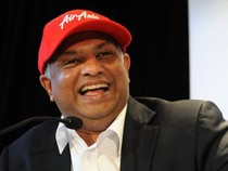 Bos AirAsia Tony Fernandes Disentil Netizen Gegara Foto Pijat, Kenapa?
