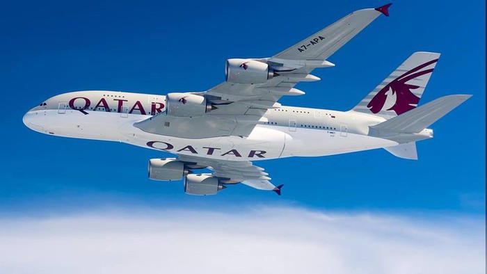 Pesawat Qatar Airways