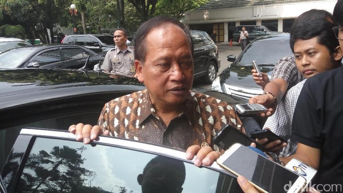 Penjelasan Menristekdikti soal UKT yang Dikritik Mahasiswa Unnes