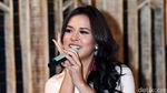 Lihat Raisa Bikin Semangat Puasanya Kan Guys?