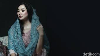 Pesona Aura Kasih Cantik Berhijab