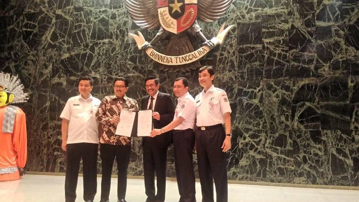 Beri Bantuan, Djarot Ingatkan Petugas AJIB Harus On Time
