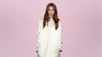 Gaya Tertutup Gigi Hadid