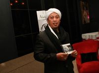 Opick merilis album baru 'Allah Bersamamu'