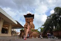 Menara Masjid Mirip Candi Paling Terkenal dari Kudus