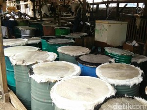 Cerita Pedagang Kambing Tanah Abang Jadi Perajin Beduk Dadakan