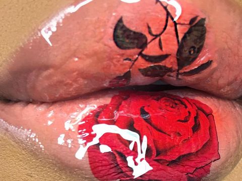 Terapkan Tato Temporer ke Mata dan Bibir jadi Tren Makeup Terbaru