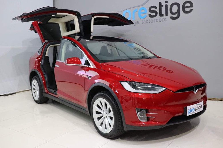 Profil Mobil  Listrik Tesla  Model X