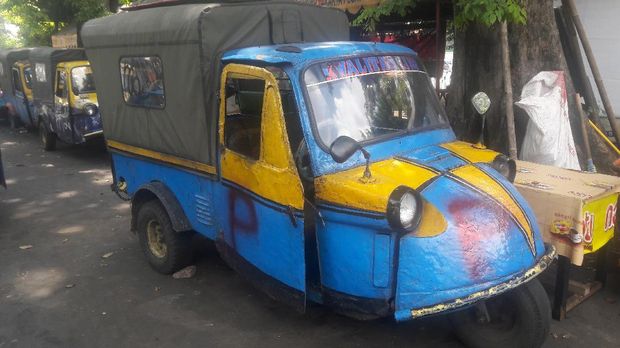 Bemo mulai diremajakan per 6 Juni 2017.
