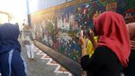 Hari Batik Nasional, Main ke Kampung Batik yang Unik