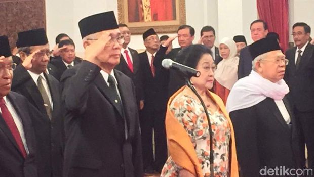 Pelantikan UKPPIP oleh Presiden Jokowi / 