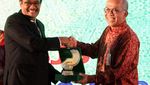 Bank DKI Salurkan ZIS Dalam Program Peduli Umat 2017