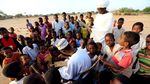 Anak-anak di Sudan Menulis Alquran di Papan Kayu