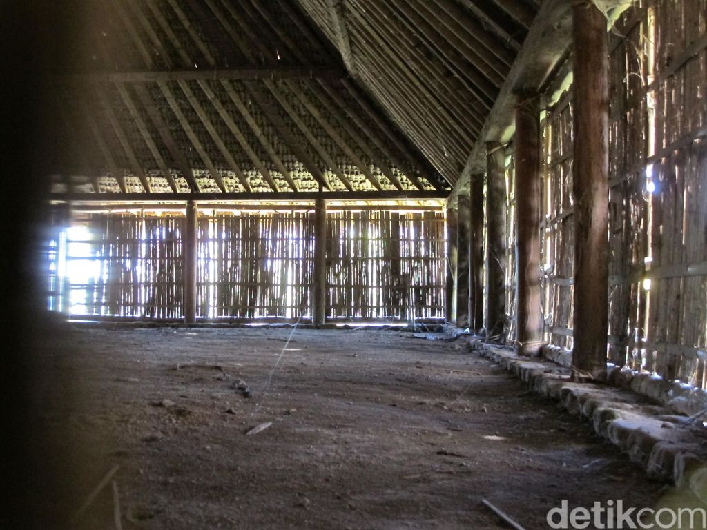 Masjid Kuno Bayan Beleq di Lombok
