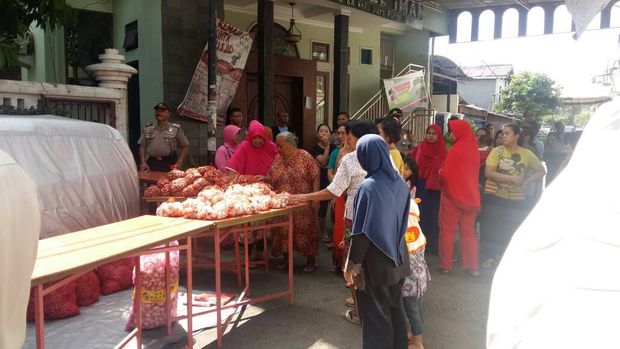 Operasi pasar di Jakarta Selatan