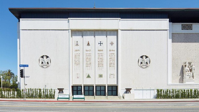 Menelusuri Jejak Freemason