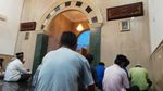 Foto: Masjid Terapung Palu dengan Cahaya 7 Warna Sebelum Kena Tsunami