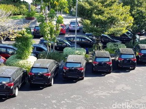 Hemm, 46 Anggota DPRD Surabaya Dapat Innova Terbaru