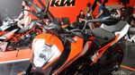 KTM Luncurkan Duke 250 dan 390