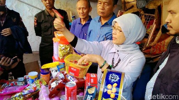 Geledah Rumah di Sunter, BPOM Temukan Jajanan Kedaluarsa