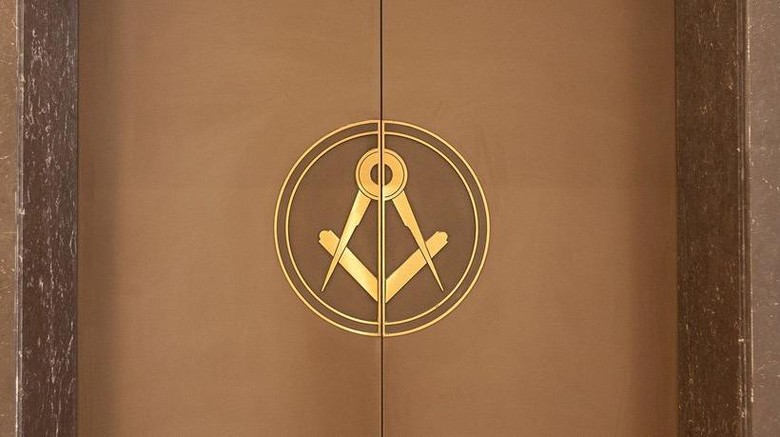 Galeri Freemason Galeri seni kontemporer Marciano Art Foundation yang dahulu bekas markas Freemason
