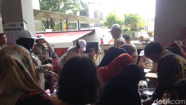 Operasi Pasar Bulog dan Polri