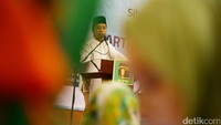 Romahurmuziy (Romi) menghadiri buka puasa bersama yang digelar PPP.