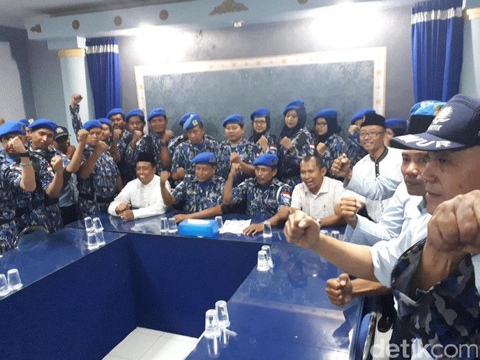 Bela Amien Rais, Kader Simpatik PAN Jatim Siap ke KPK