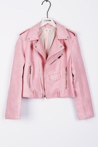 Tren Busana Ini Akan Anda Lihat di Mana-mana Selama 2017