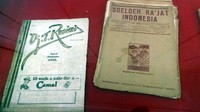 Koleksi-koleksi berharga ini disimpan dalam kotak kaca. Agar aman dari jangkauan tangan-tangan jahil yang tidak bertanggung jawab (Wahyu/detikTravel)
