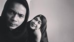 Jadi Driver Taksi Online, Ini Gaya Aris Idol